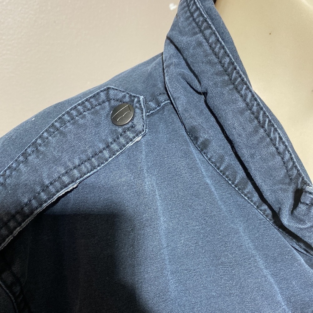 Levi's Men's Navy Trucker Jacket - Picture 6 of 10